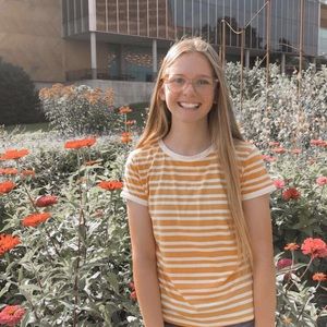 Meet your Posher, Addie